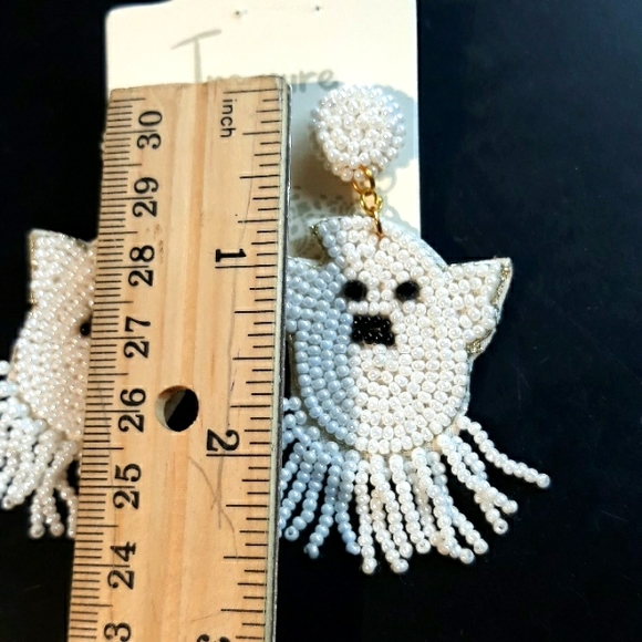 Halloween Ghost Seed Bead Earrings - Picture 4 of 5